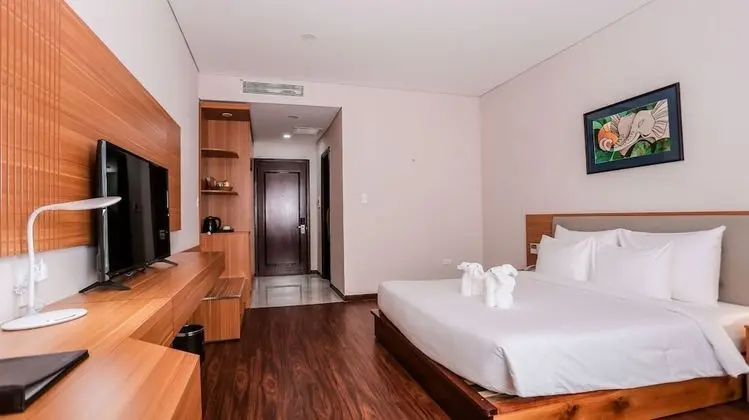 Deluxe Tek Büyük Yataklı Oda