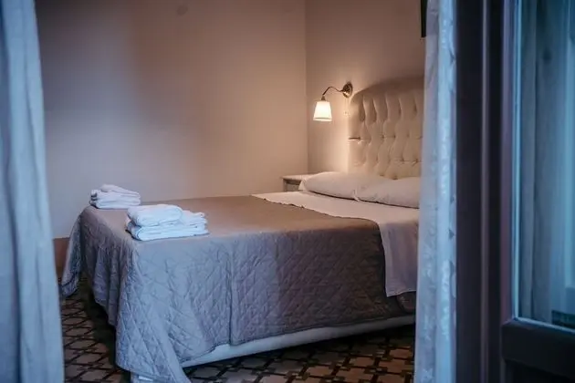 Standard Üç Kişilik Oda, Balkon, Liman Manzaralı