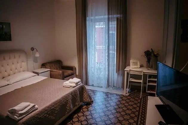 Üç Kişilik Oda, Balkon, Liman Manzaralı