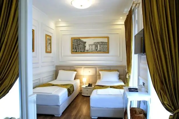Luxury İki Ayrı Yataklı Oda