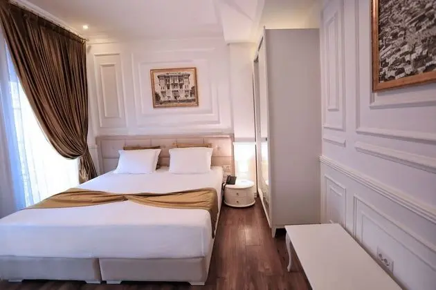 Luxury İki Ayrı Yataklı Oda