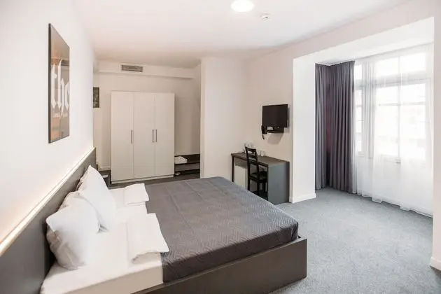 Deluxe Tek Büyük Yataklı Oda