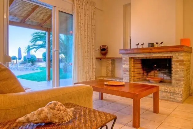 Villa, 3 Yatak Odası, Sigara İçilebilir, Şömine