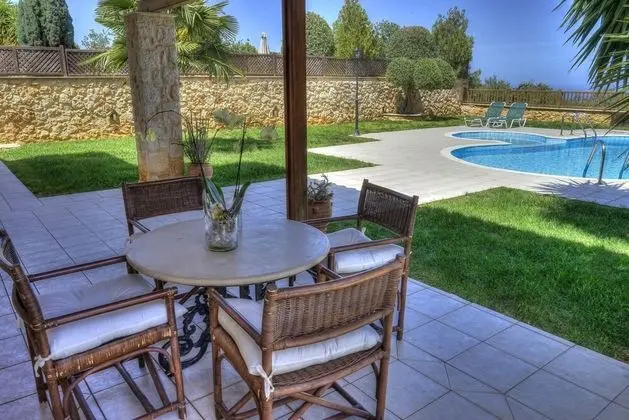 Villa, 3 Yatak Odası, Sigara İçilebilir, Şömine