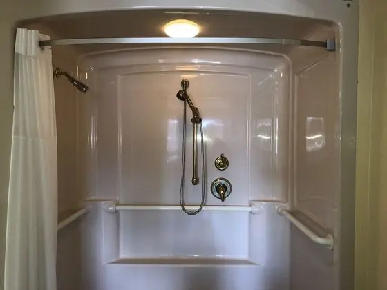 Deluxe Tek Büyük Yataklı Oda, 1 En Büyük (King) Boy Yatak, Engellilere Uygun, Sigara İçilmez