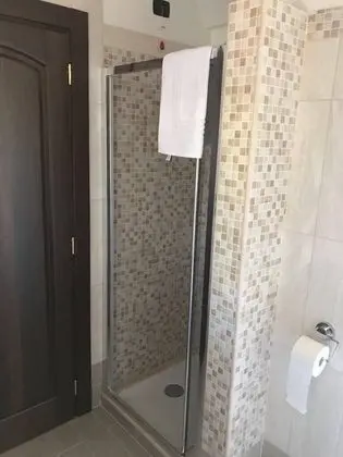 Comfort Tek Büyük Yataklı Oda (Stone)