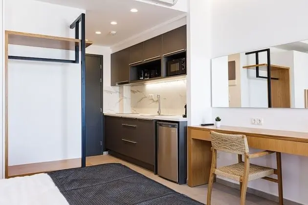Suite, Sea View