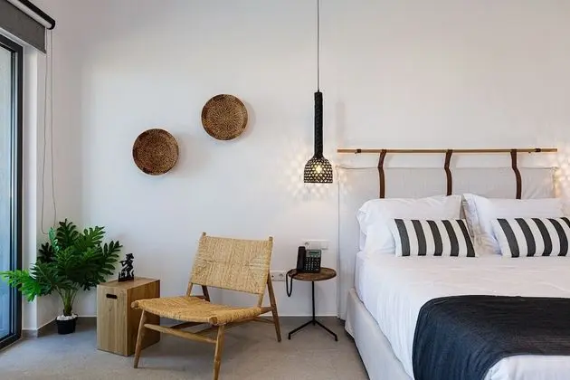 Suite, Sea View