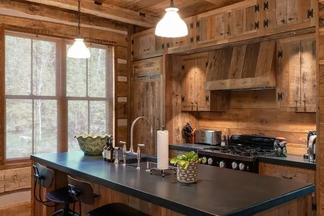 Kulübe (Green Drake Cabin)