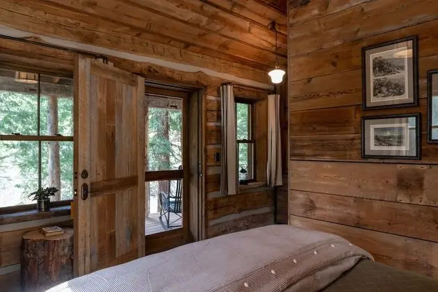 Kulübe (Green Drake Cabin)