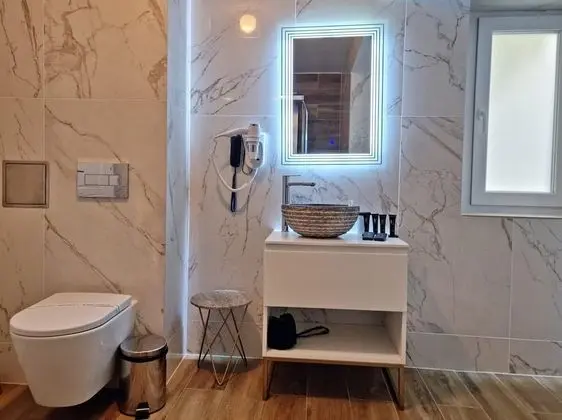 Tek Büyük Yataklı Oda, Bahçe Manzaralı