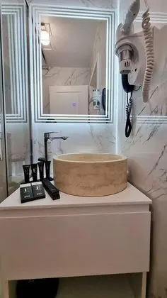 Tek Büyük Yataklı Oda, Bahçe Manzaralı