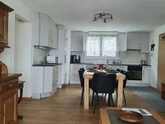Apart Daire, 3 Yatak Odası, Balkon