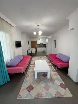 Aile Suiti, Deniz veya Bahçe Manzaralı, 2. Kat Balkonlu