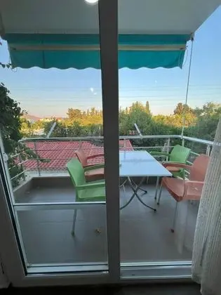 Aile Suiti, Deniz veya Bahçe Manzaralı, 2. Kat Balkonlu
