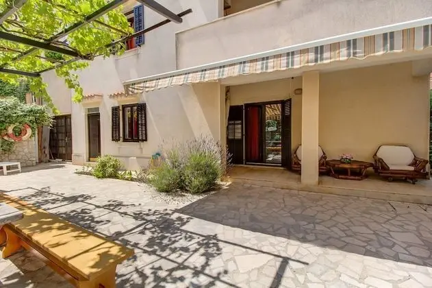 Apart Daire (Eli - 100 m from sea - A1(4))