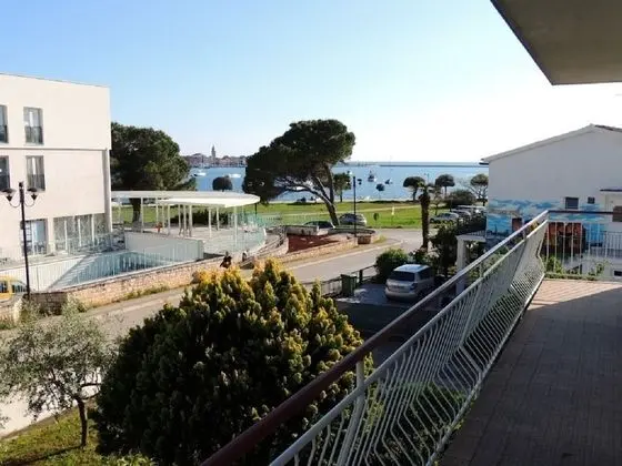 Apart Daire (Eli - 50m from the sea - A1(4))
