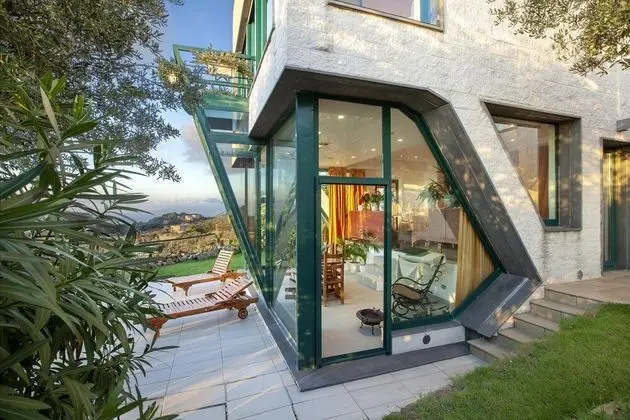 Villa, Sigara İçilebilir