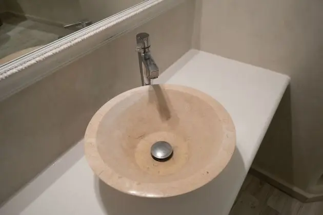 Standard Tek Büyük Yataklı Oda, 1 Çift Kişilik Yatak, Kısmi Deniz Manzaralı