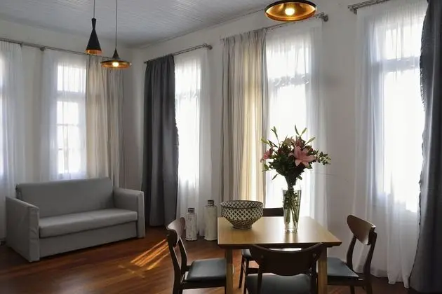One Bedroom Suite with Sea view