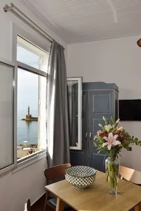 One Bedroom Suite with Sea view