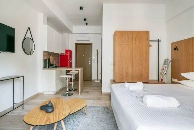 Deluxe Tek Büyük Yataklı Oda (C2)