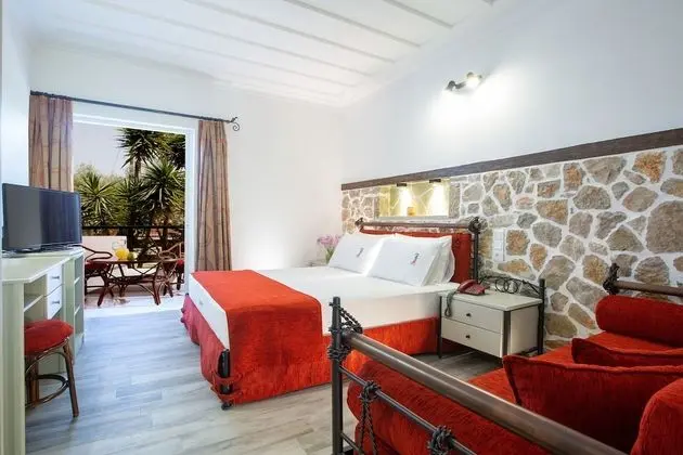 Stüdyo, Bahçe Manzaralı