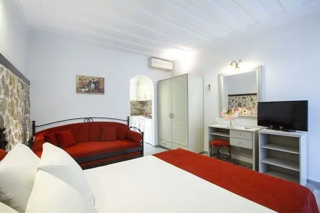 Stüdyo, Bahçe Manzaralı