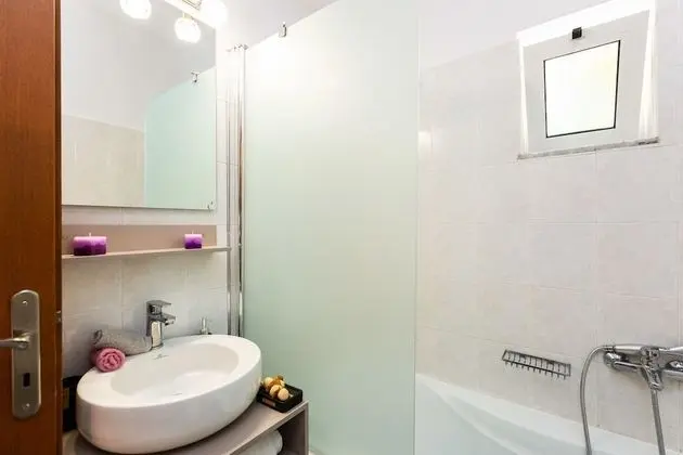 Elia Villa, 3 Bedrooms
