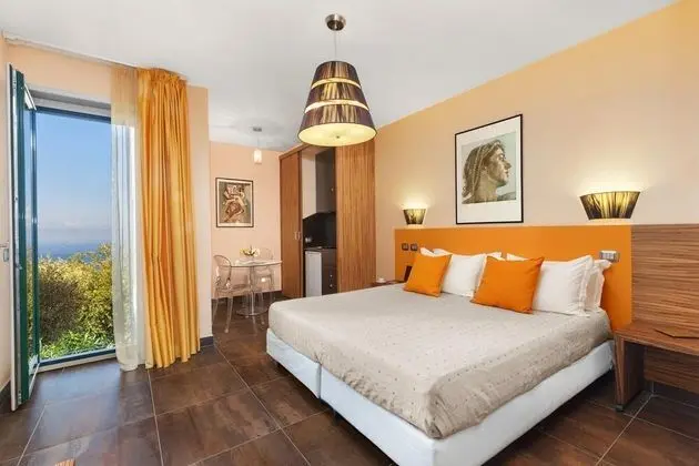 Villa, Sigara İçilebilir