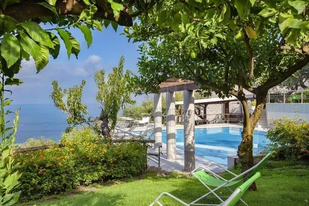 Villa, Sigara İçilebilir