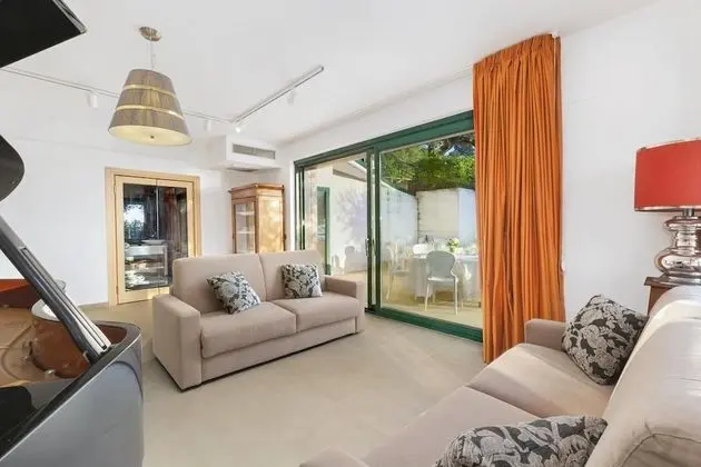 Villa, Sigara İçilebilir