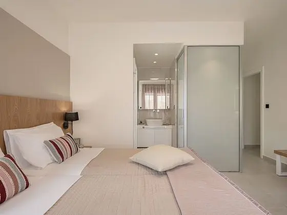 Apart Daire, Deniz Manzaralı, Denize Sıfır