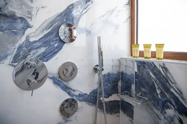 Apart Daire, Deniz Manzaralı, Denize Sıfır