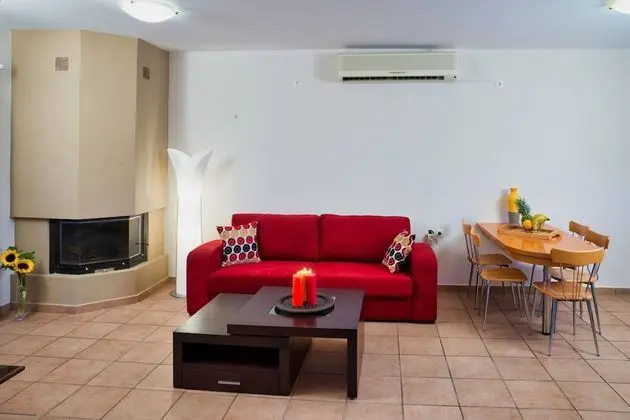 Standard Dağ Evi, 2 Yatak Odası, Havuz Kullanımı
