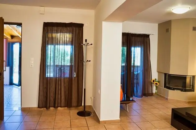 Standard Dağ Evi, 2 Yatak Odası, Havuz Kullanımı
