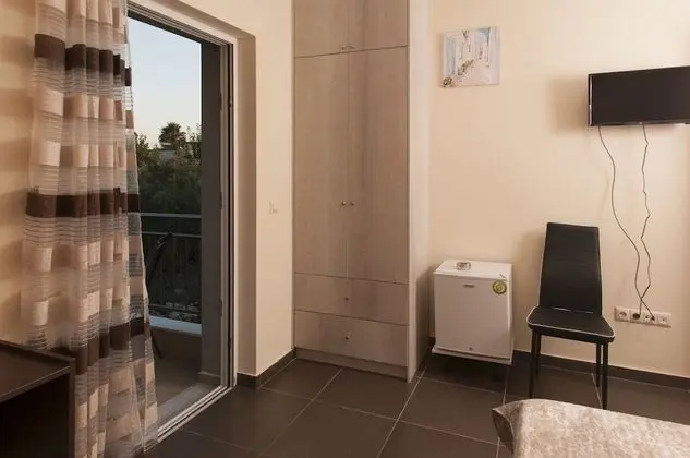 Tek Büyük Yataklı Oda, Balkon