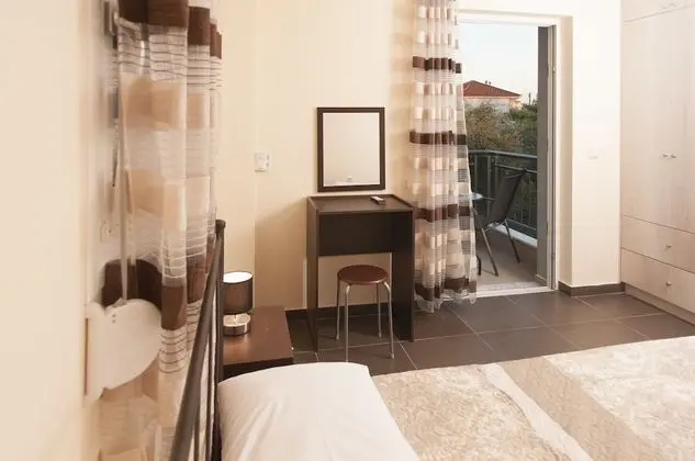 Tek Büyük Yataklı Oda, Balkon