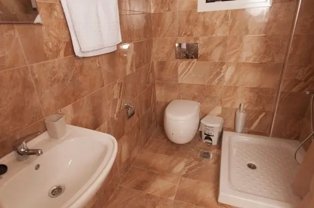 Tek Büyük Yataklı Oda, Balkon
