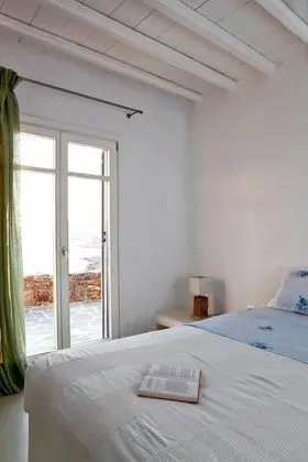 Villa, 5 Yatak Odası, Plaj Manzaralı, Denize Sıfır