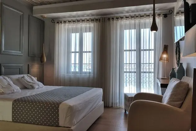 Deluxe room with Sea View and Balcony