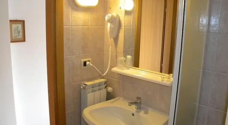 Üç Kişilik Oda, Balkon