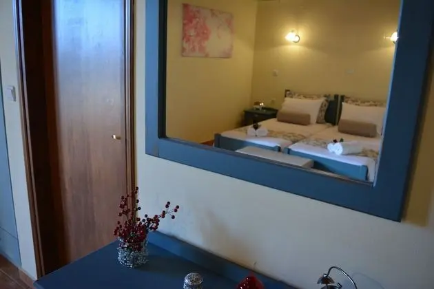 Apart Daire, Havuz Manzaralı