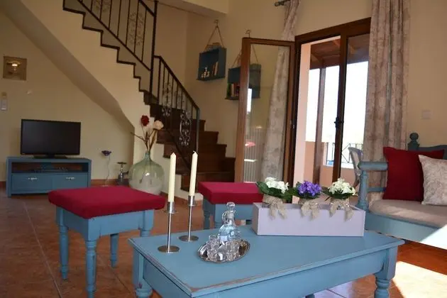 Apart Daire, Havuz Manzaralı