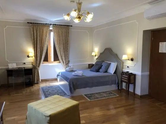 Deluxe Tek Büyük Yataklı Oda, Jakuzi