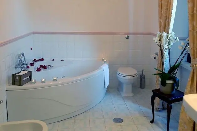 Deluxe Tek Büyük Yataklı Oda, Jakuzi