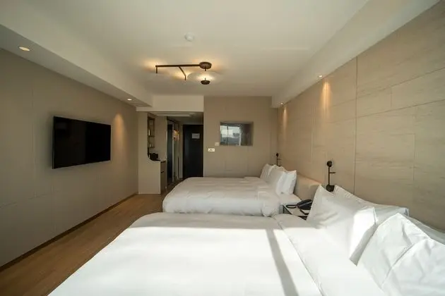 Deluxe Family Double Room