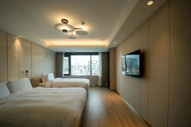Deluxe Family Twin Room