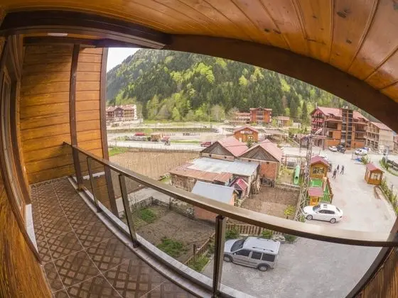 Balayı Odası, Dağ Manzaralı