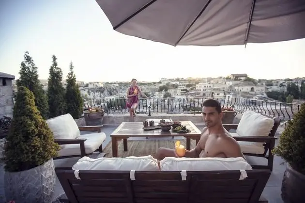 Süit, 1 Büyük (Queen) Boy Yatak, Teras